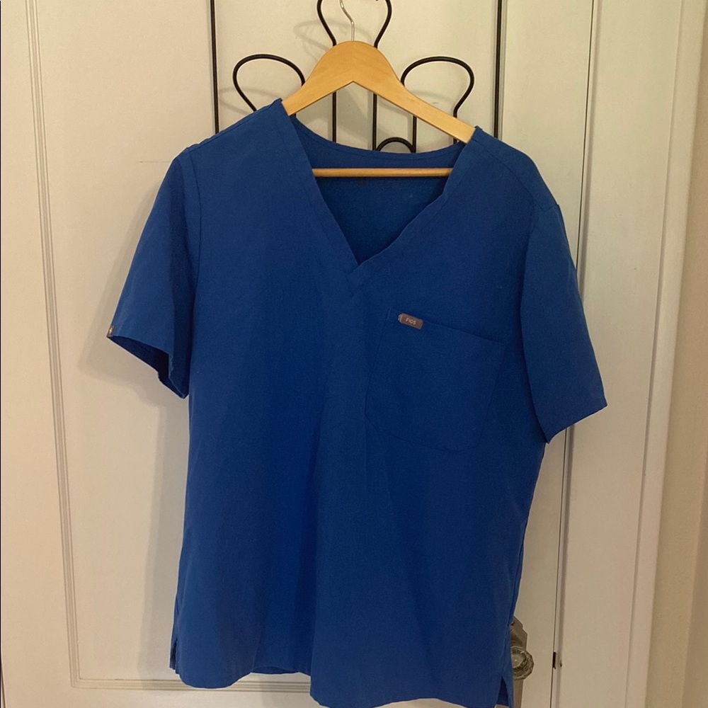 Figs one pocket scrub top